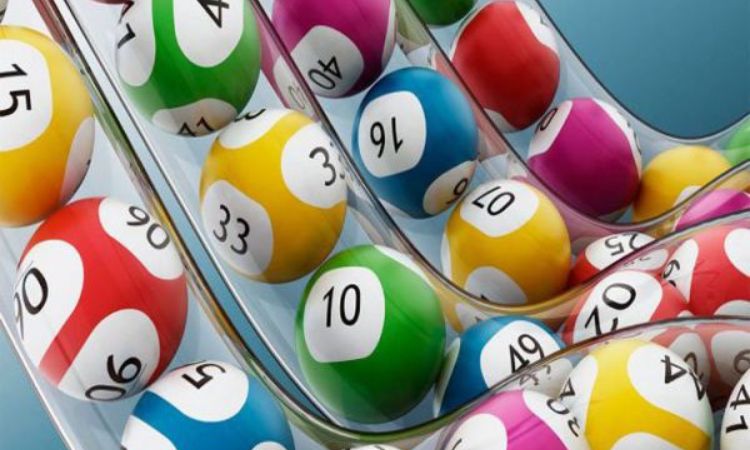 Chơi lô xiên 3 đòi hỏi người chơi phải có một cái đầu lạnh, bình tĩnh và quyết đoán trong mọi tình huống